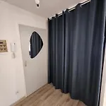 Confort & Equipe Tt Apartment *