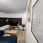 Confort & Equipe Tt Apartment Epinal