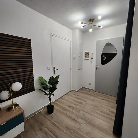 Confort & Equipe Tt *