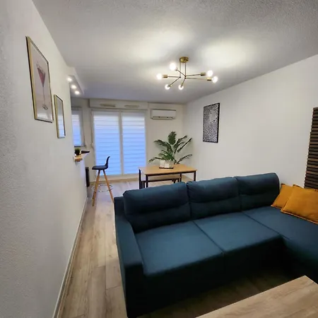 Apartment Confort & Equipe Tt Épinal